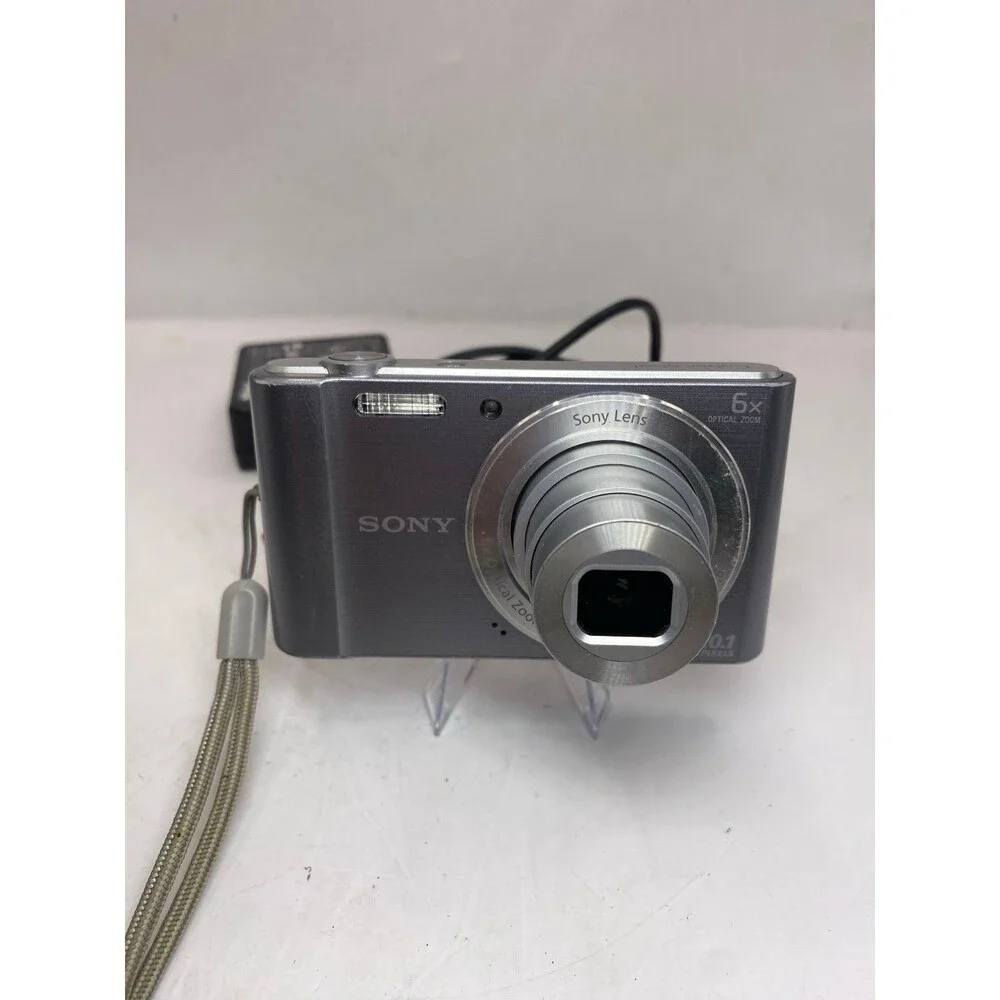 Sony Cyber-shot DSC-W810 20.1MP Silver Compact Camera – Battery & USB Cable